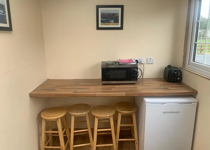 Emlagh, Self Catering Glamping Pods