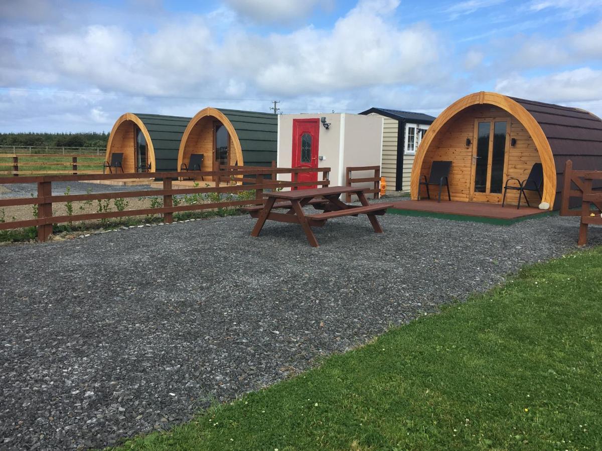 Emlagh, Self Catering Glamping Pods *